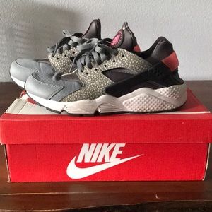 NIKE HUARACHE RUN PRM